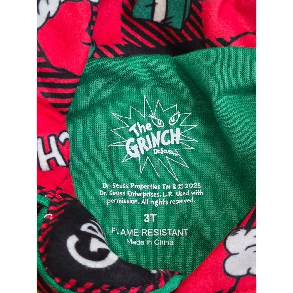 Dr. Seuss The Grinch Kids 3T Pajama Set Red Black Buffalo Plaid  NEW